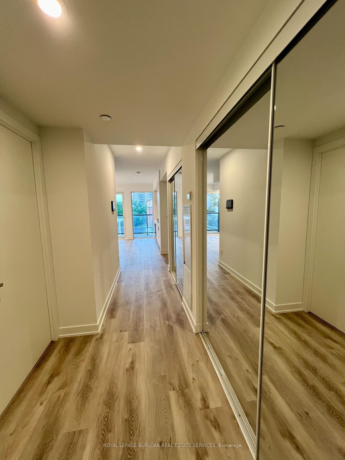 370 Martha Street, Unit 311 thumbnail 8