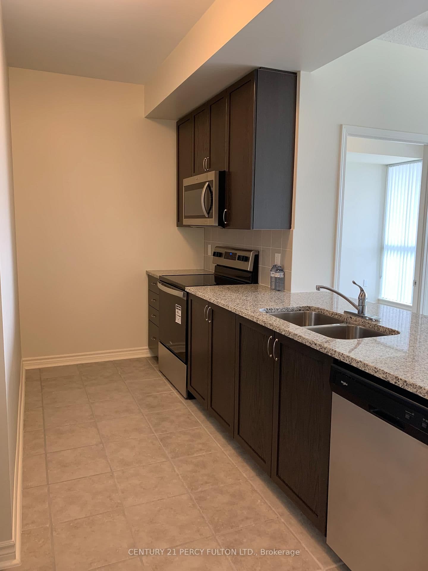 349 Rathburn Road W, Unit 1501 thumbnail 14