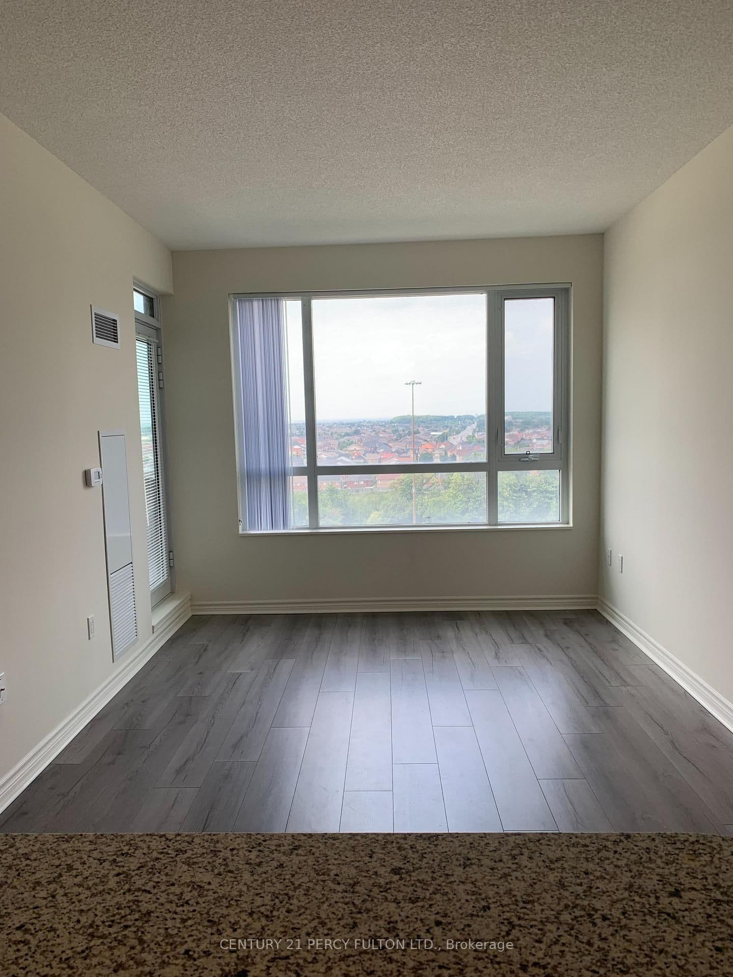 349 Rathburn Road W, Unit 1501 thumbnail 7