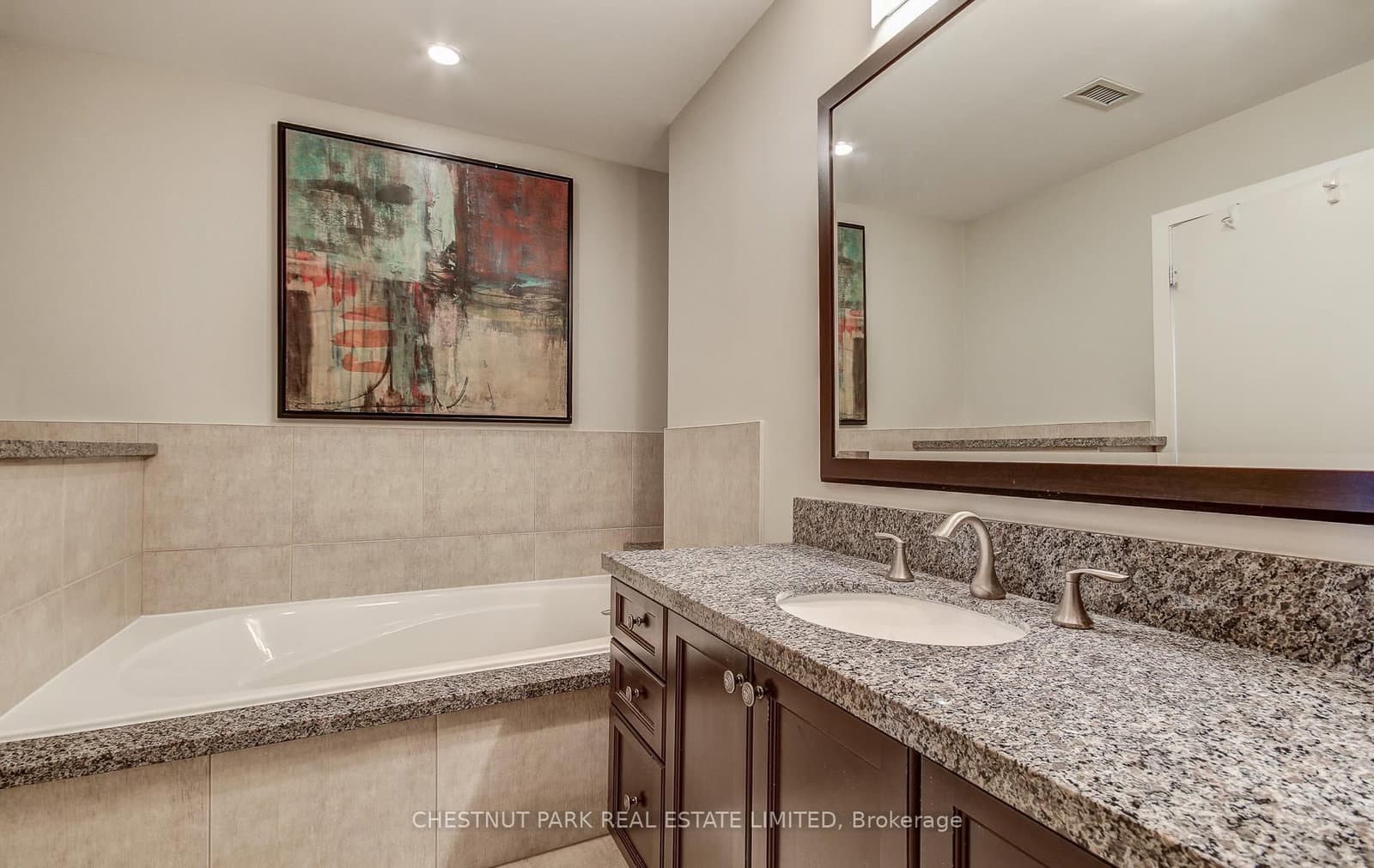 2 Fieldway Road, Unit PH 05 thumbnail 27