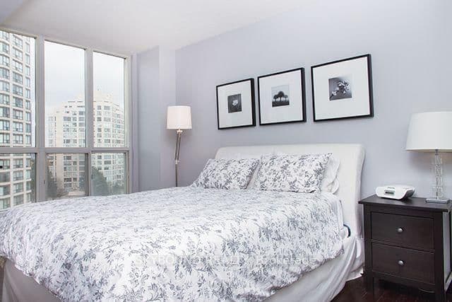 2287 Lake Shore Boulevard W, Unit 505 thumbnail 10