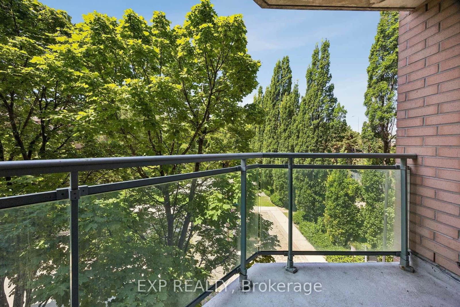 190 Manitoba Street, Unit 311 thumbnail 27