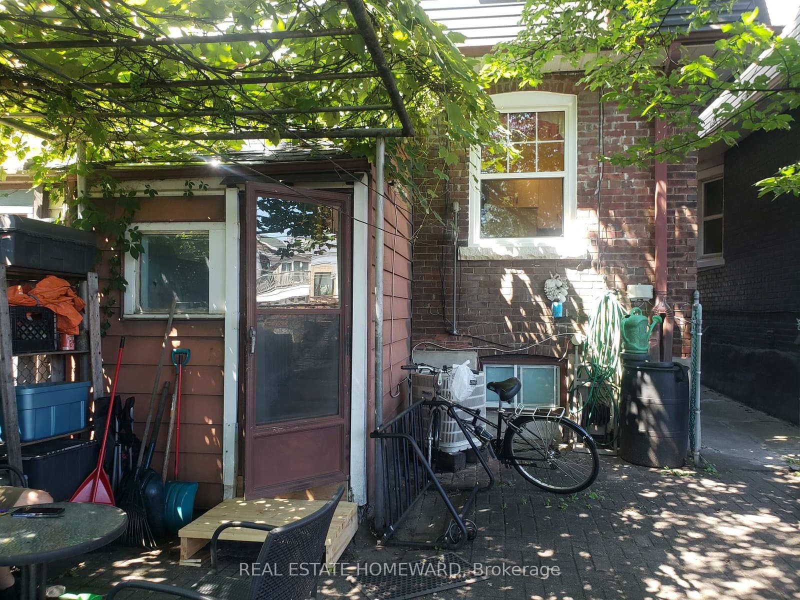 687 Dupont Street, Unit A (1st Flr) - Image 1