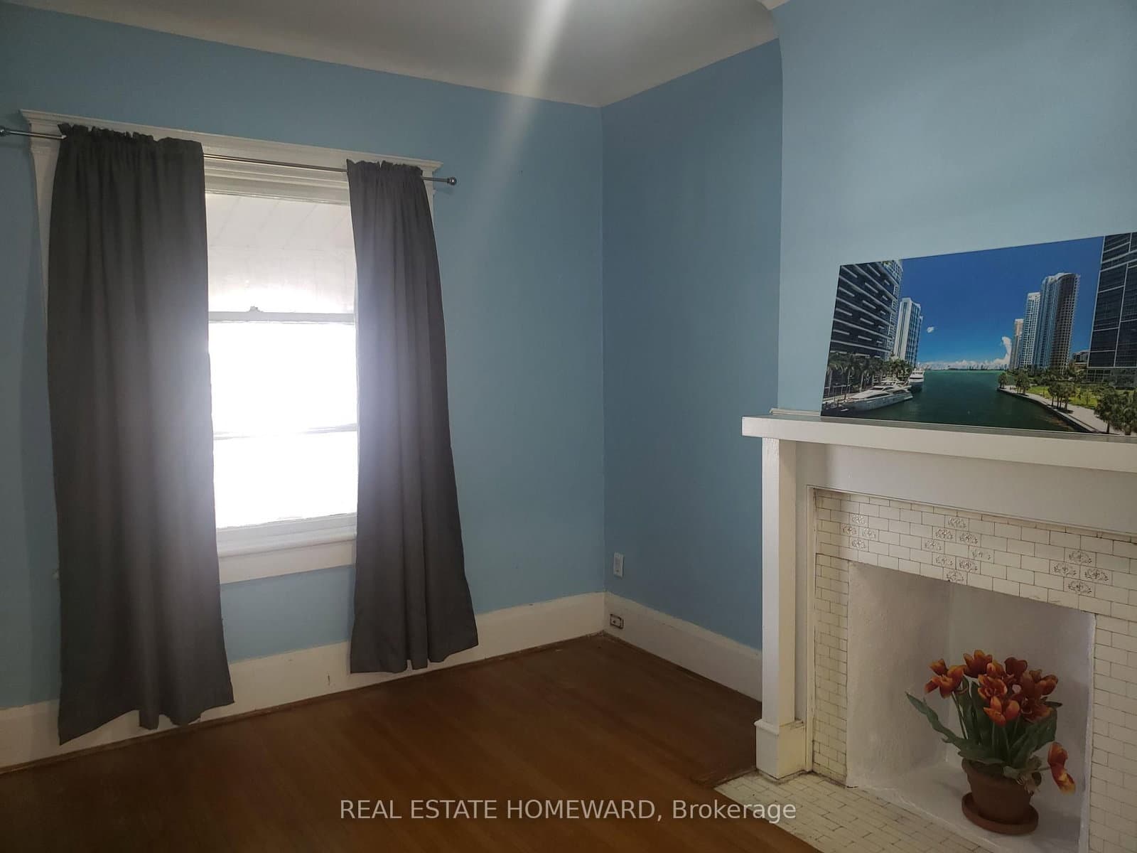 687 Dupont Street, Unit A (1st Flr) thumbnail 3