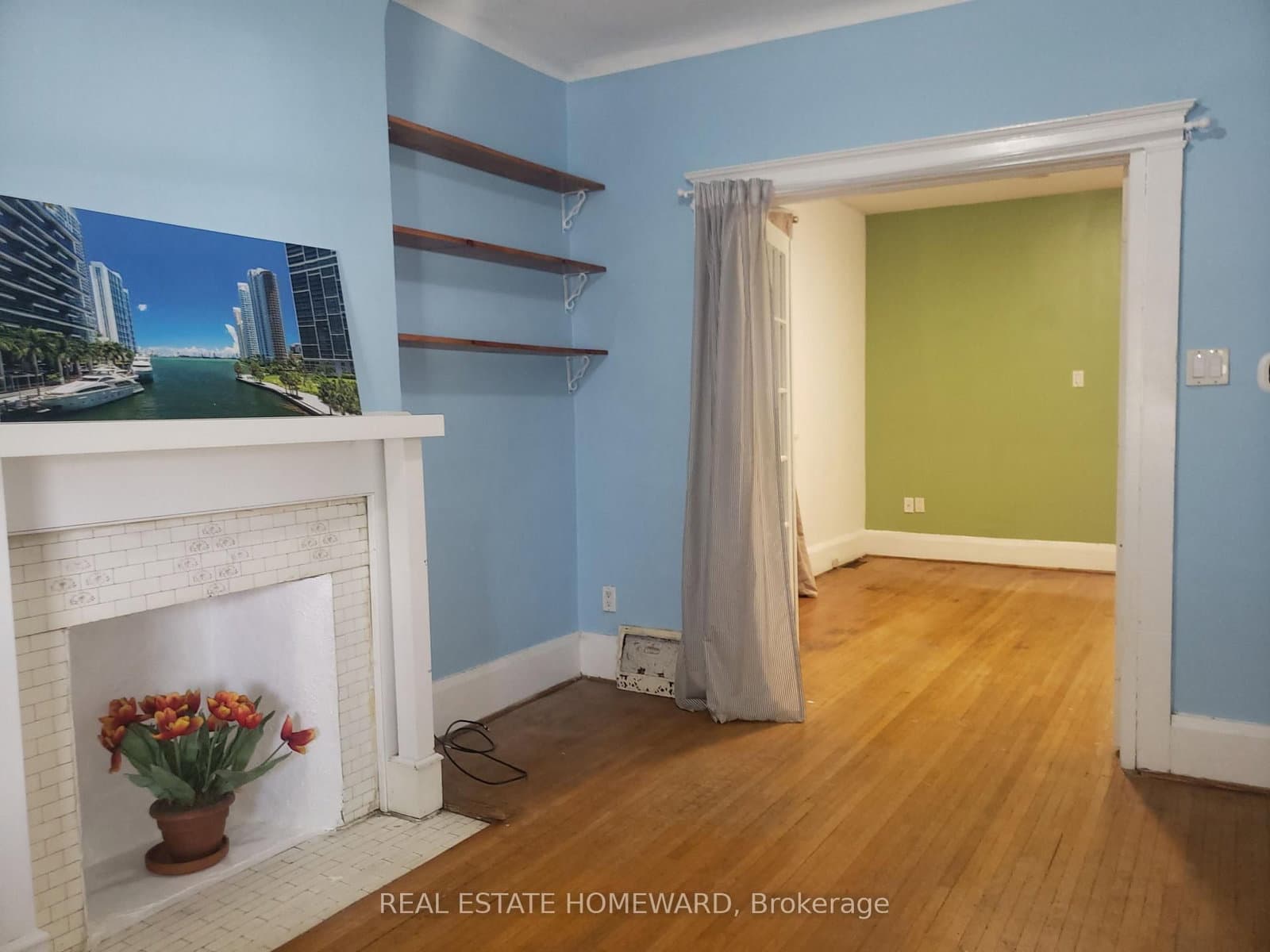 687 Dupont Street, Unit A (1st Flr) thumbnail 4