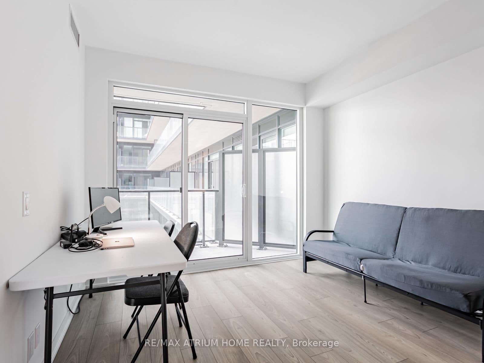 285 Dufferin Street, Unit 827 thumbnail 7