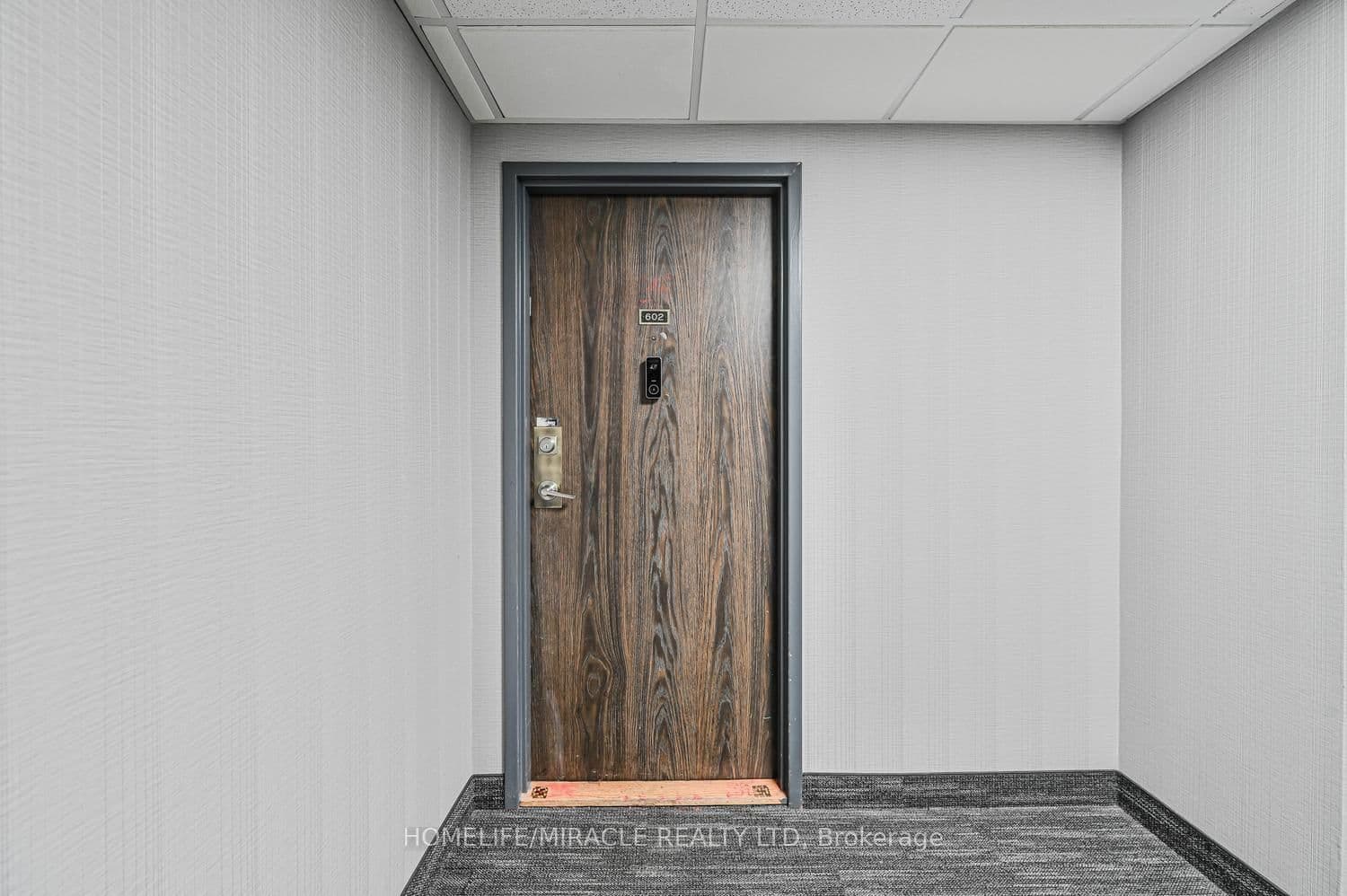 4 Kings Cross Road, Unit 602 thumbnail 10