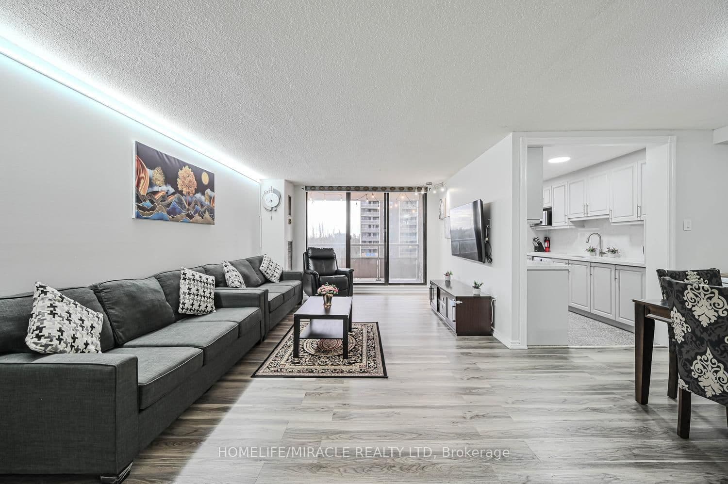 4 Kings Cross Road, Unit 602 thumbnail 15