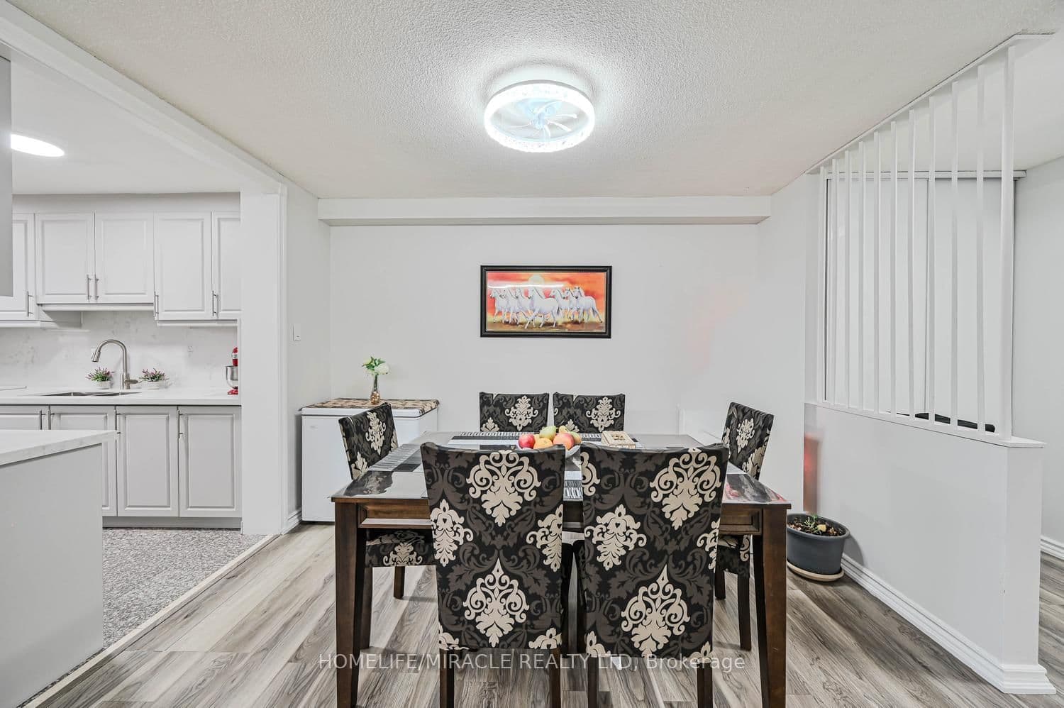 4 Kings Cross Road, Unit 602 thumbnail 26