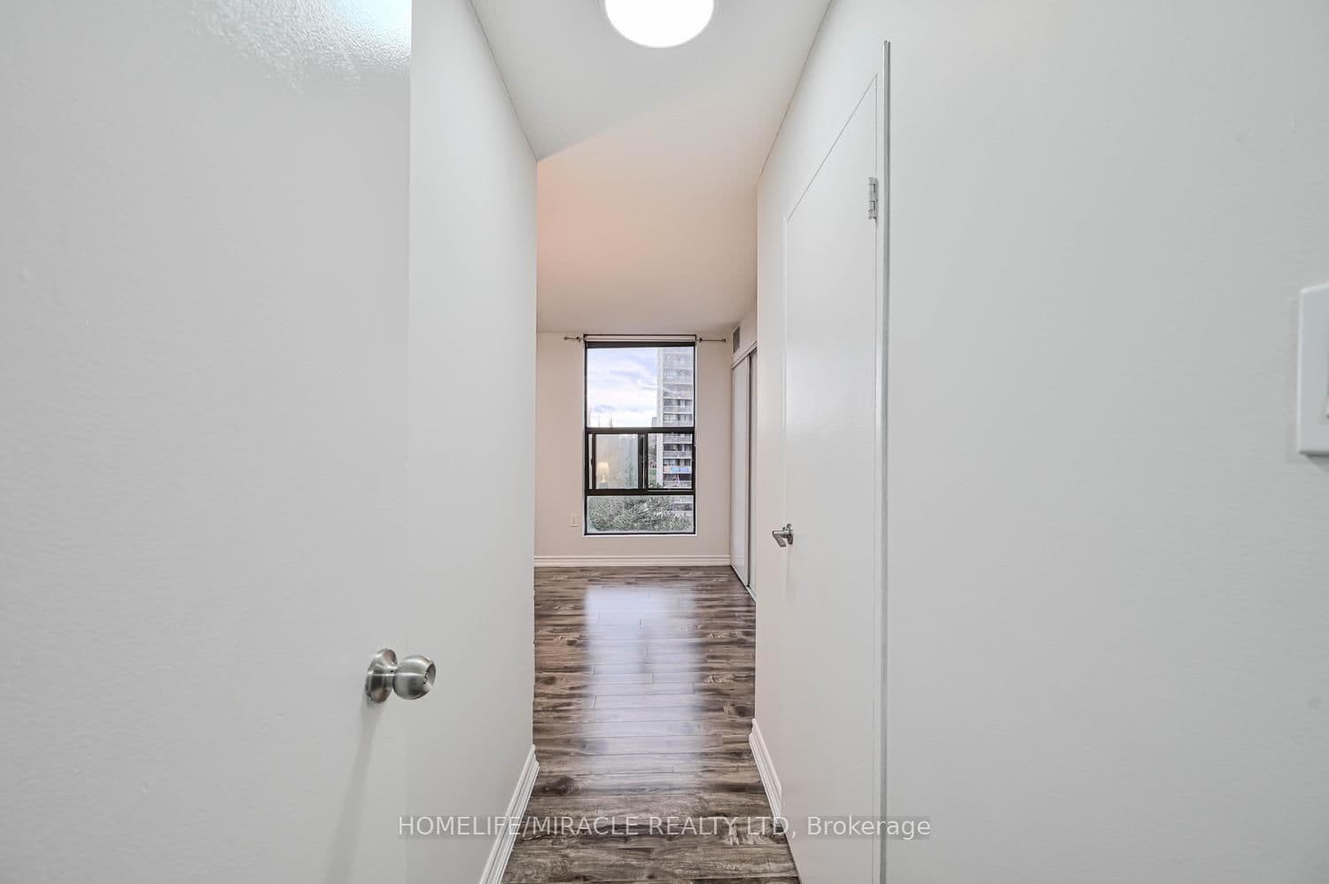 4 Kings Cross Road, Unit 602 thumbnail 29