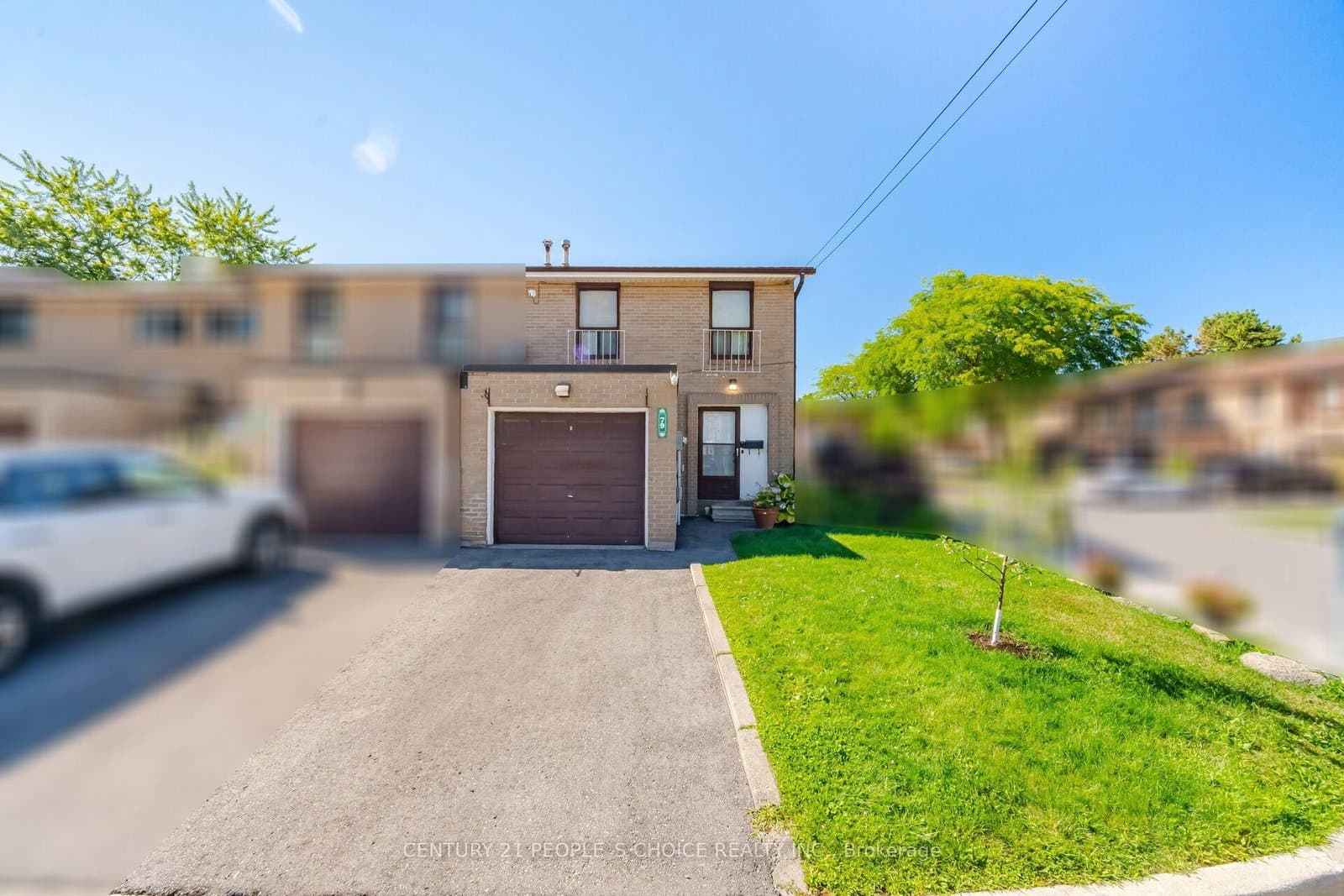 79 Fleetwood Crescent thumbnail 3