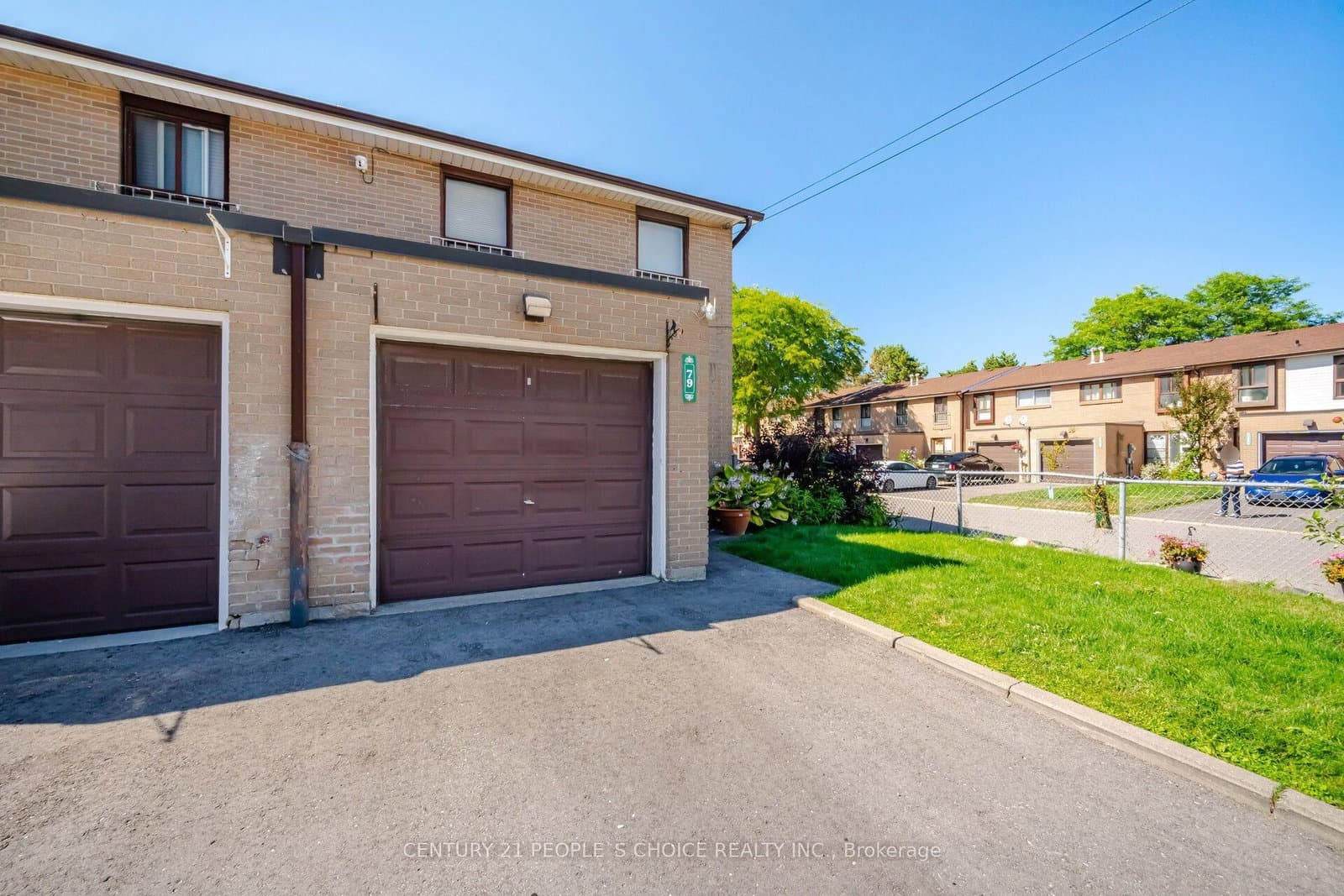 79 Fleetwood Crescent thumbnail 4