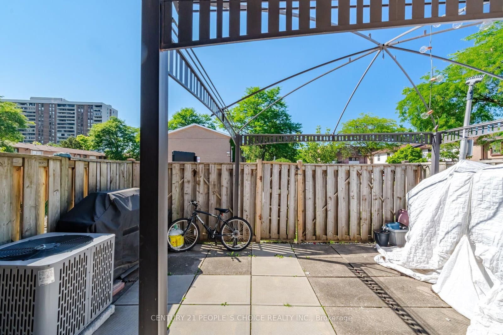 79 Fleetwood Crescent thumbnail 46