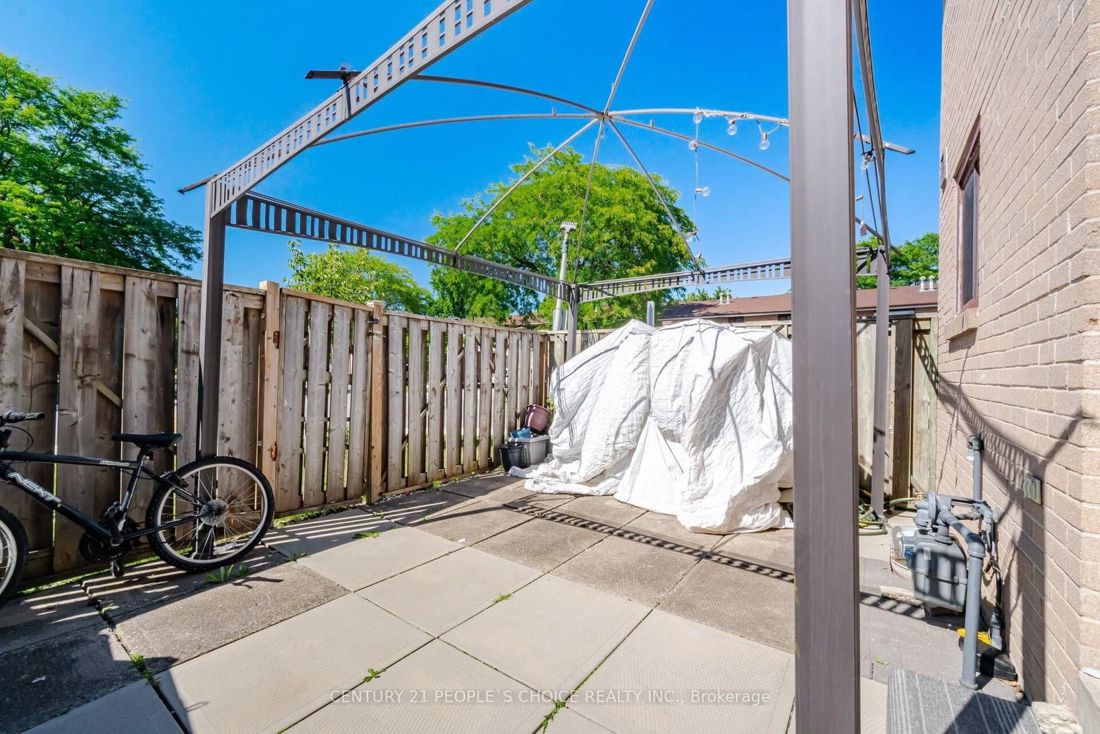 79 Fleetwood Crescent thumbnail 48
