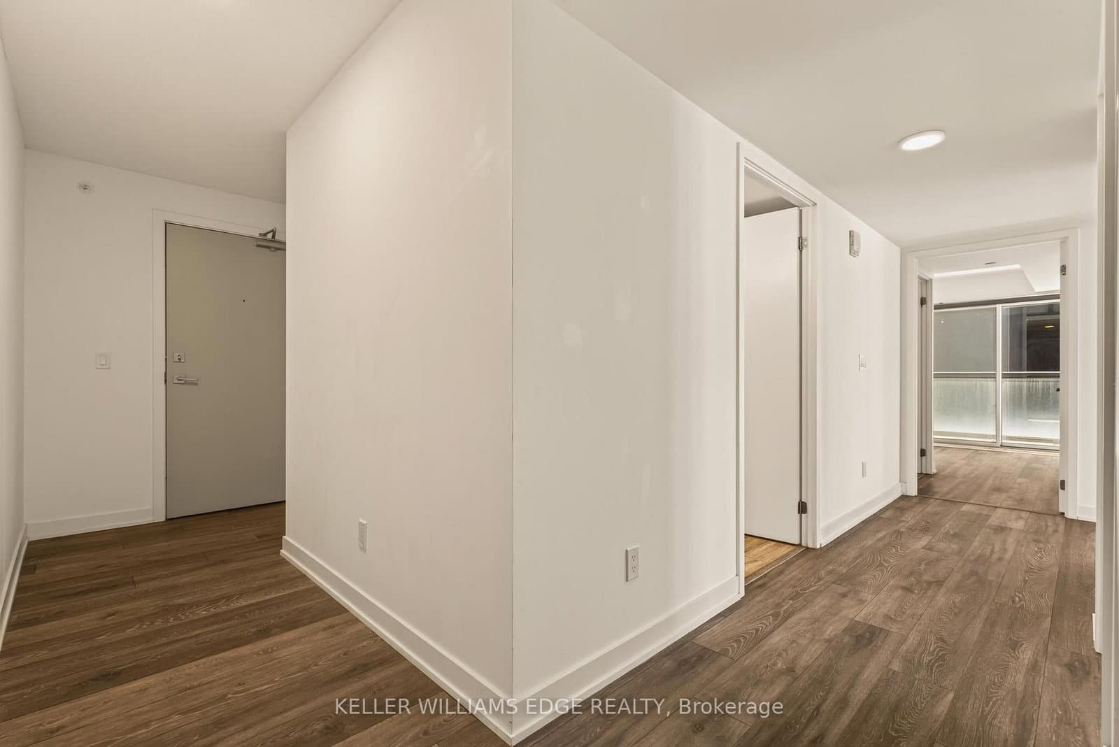 1119 Cooke Boulevard, Unit B323 thumbnail 9