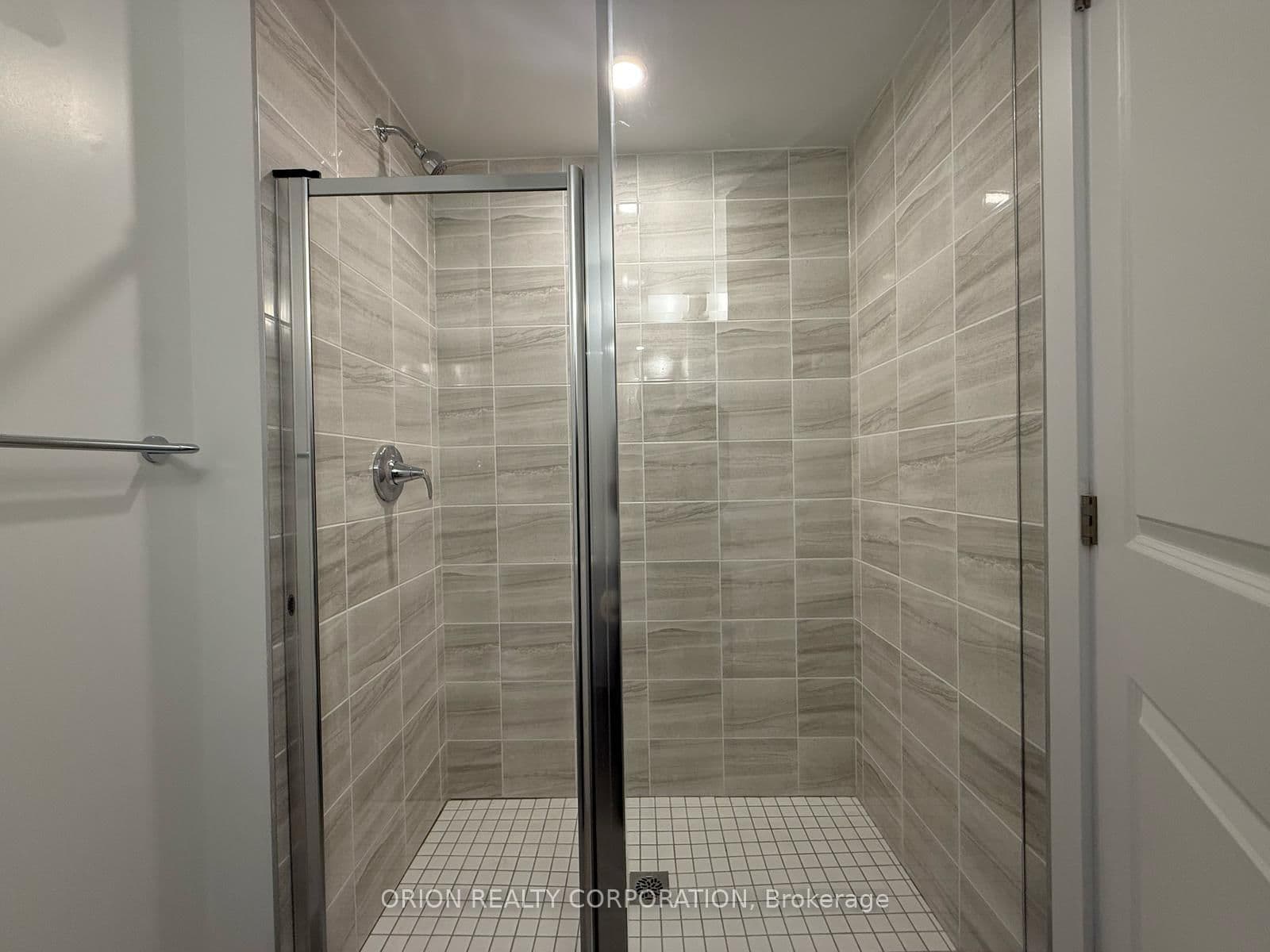 556 Marlee Avenue, Unit 431 thumbnail 11
