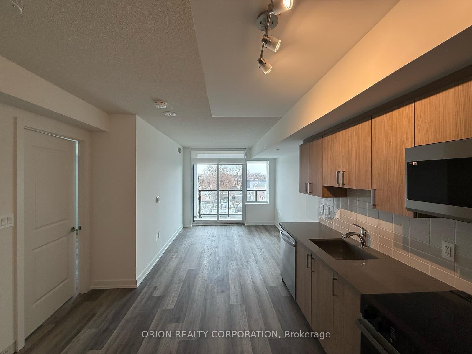556 Marlee Avenue, Unit 431 thumbnail 4