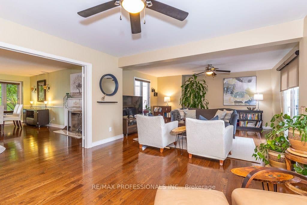 2604 Barrisdale Court thumbnail 10
