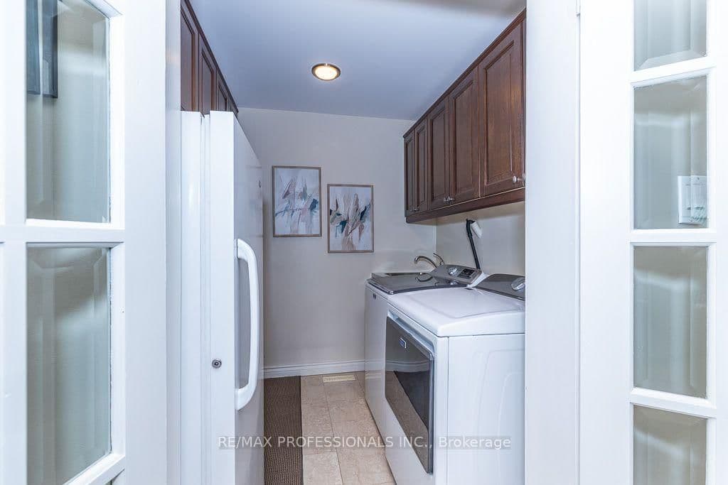 2604 Barrisdale Court thumbnail 14