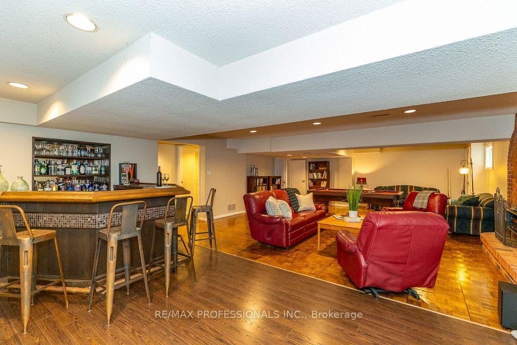 2604 Barrisdale Court thumbnail 36