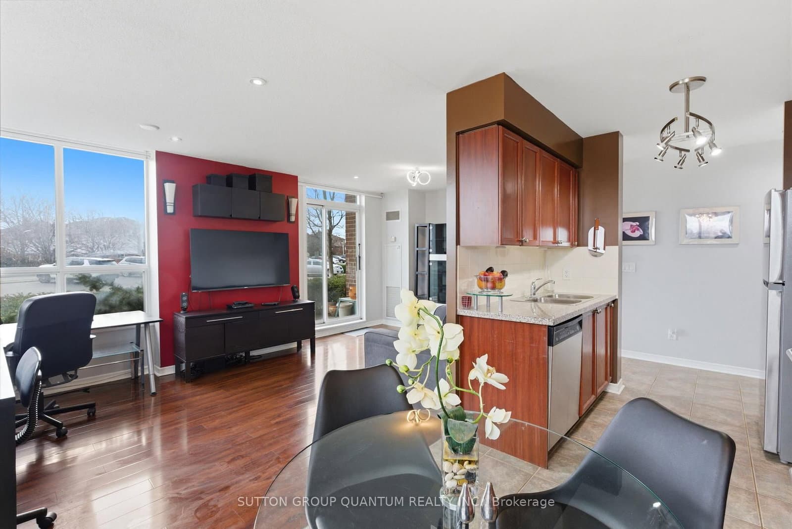 4889 Kimbermount Avenue, Unit 104 thumbnail 9
