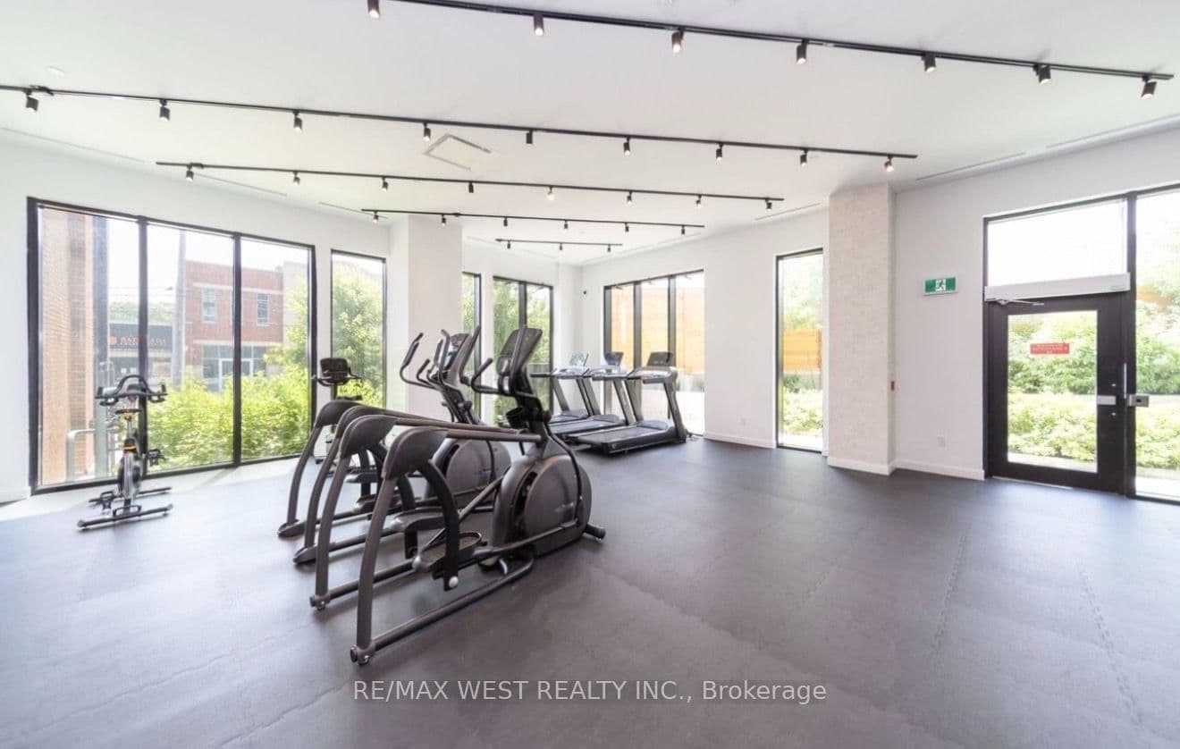 2300 St Clair Avenue W, Unit 211 thumbnail 14