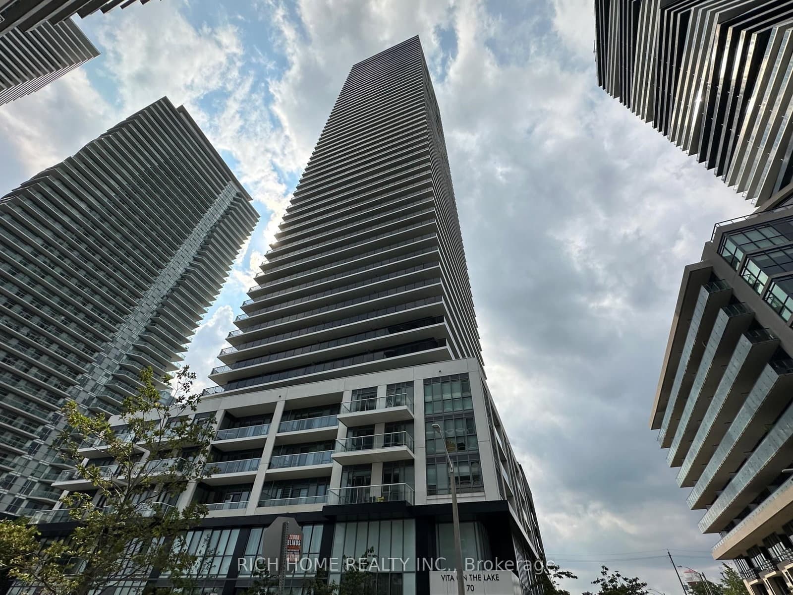 70 Annie craig Drive, Unit 1506 thumbnail 24