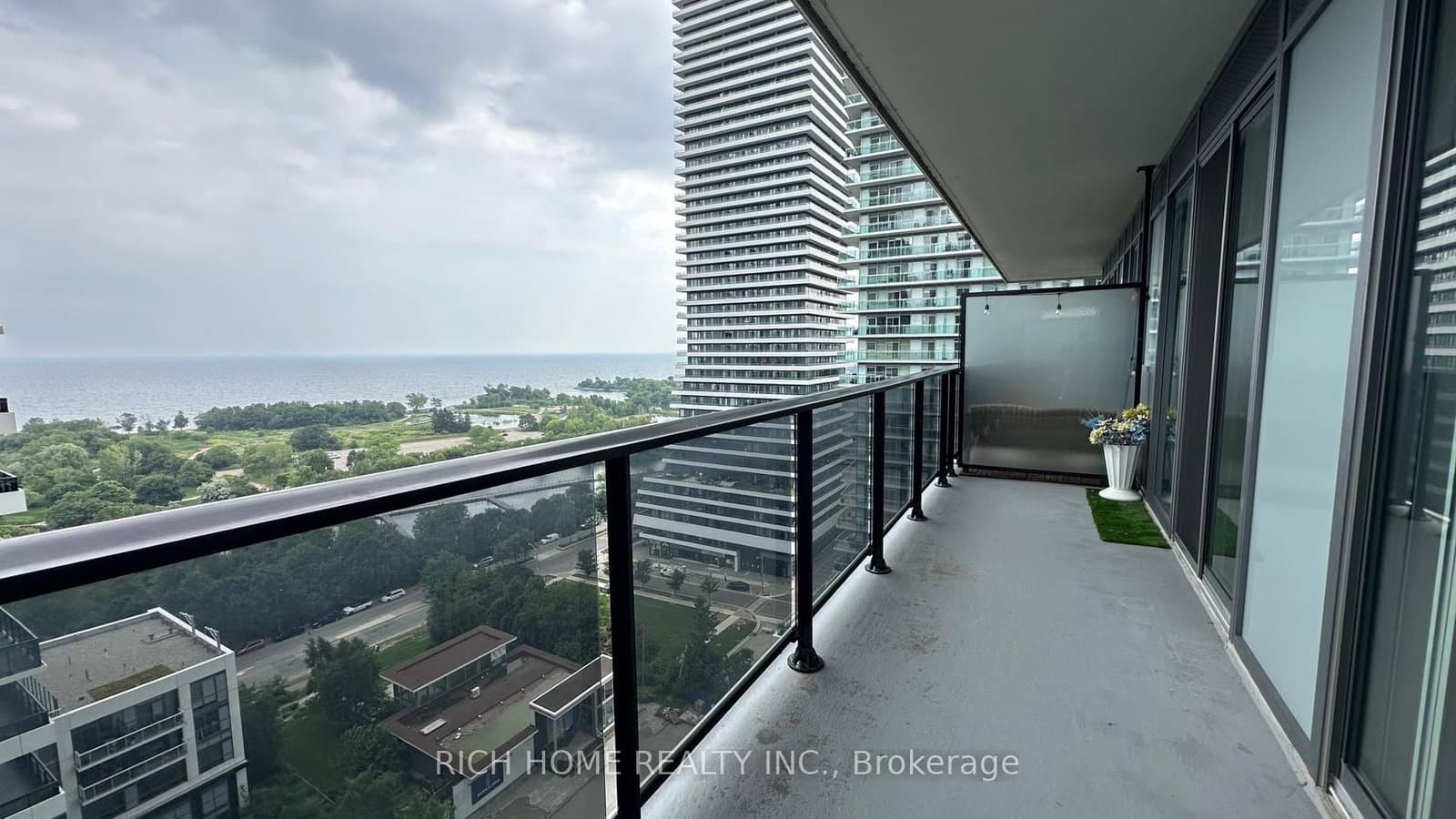70 Annie craig Drive, Unit 1506 thumbnail 32