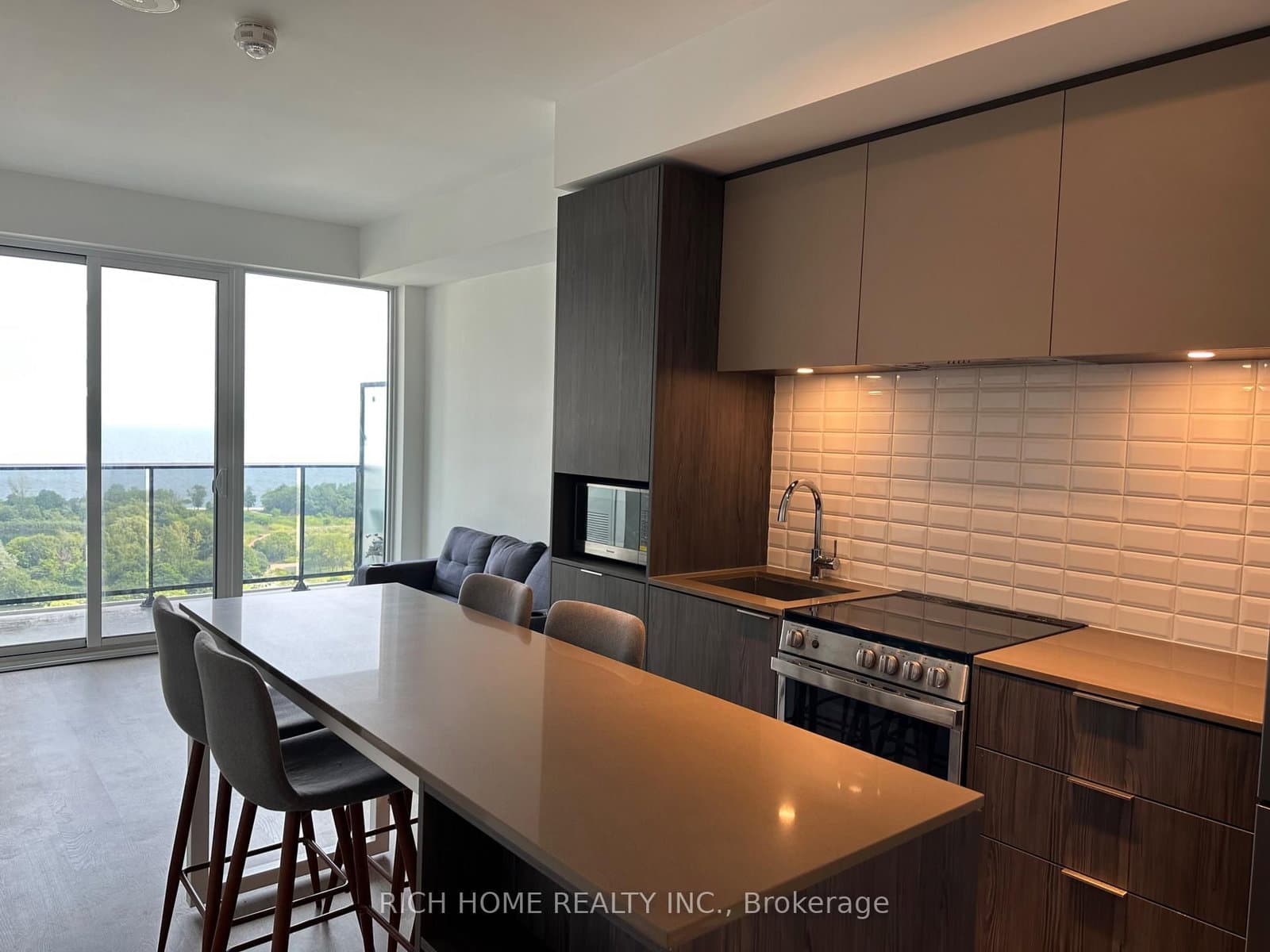 70 Annie craig Drive, Unit 1506 thumbnail 40