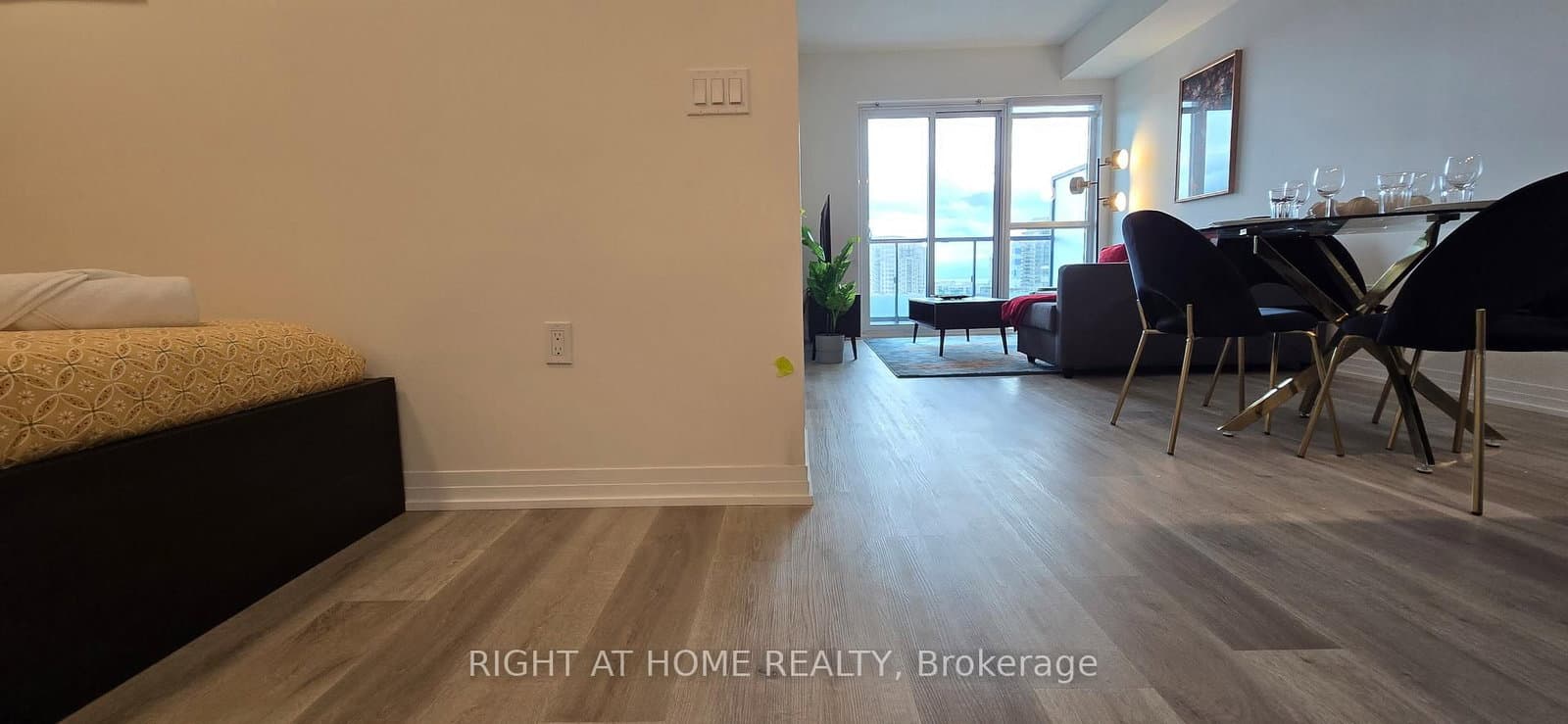 15 Watergarden Drive, Unit 2302 thumbnail 12