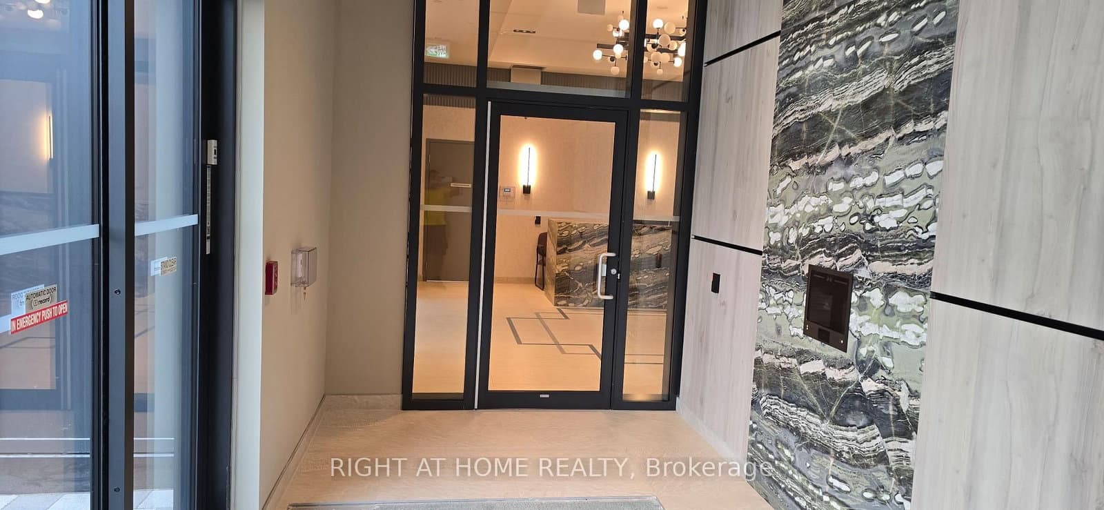 15 Watergarden Drive, Unit 2302 thumbnail 29