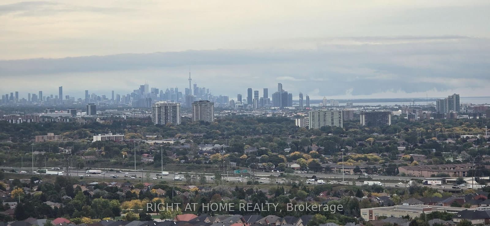 15 Watergarden Drive, Unit 2302 thumbnail 32