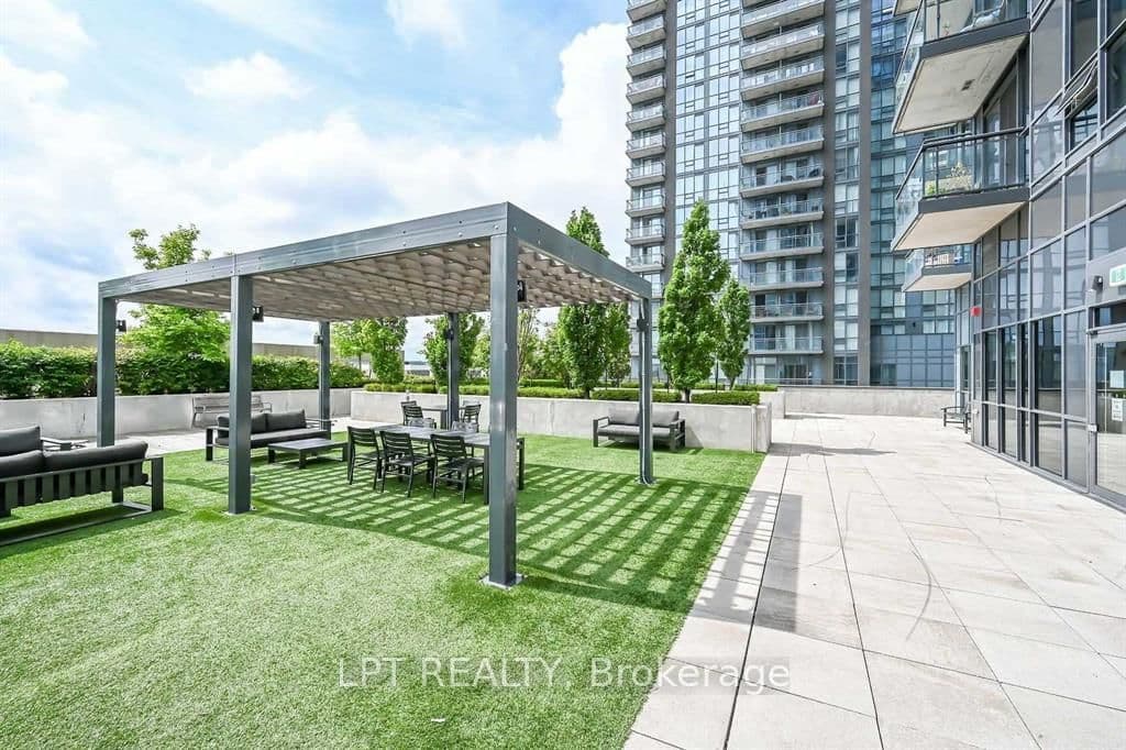 5025 Four Springs Avenue, Unit 1305 thumbnail 35