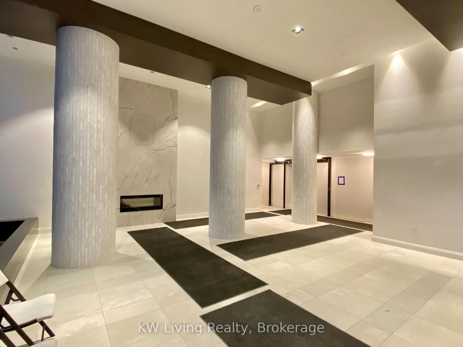 38 Annie Craig Drive, Unit 2410 thumbnail 4
