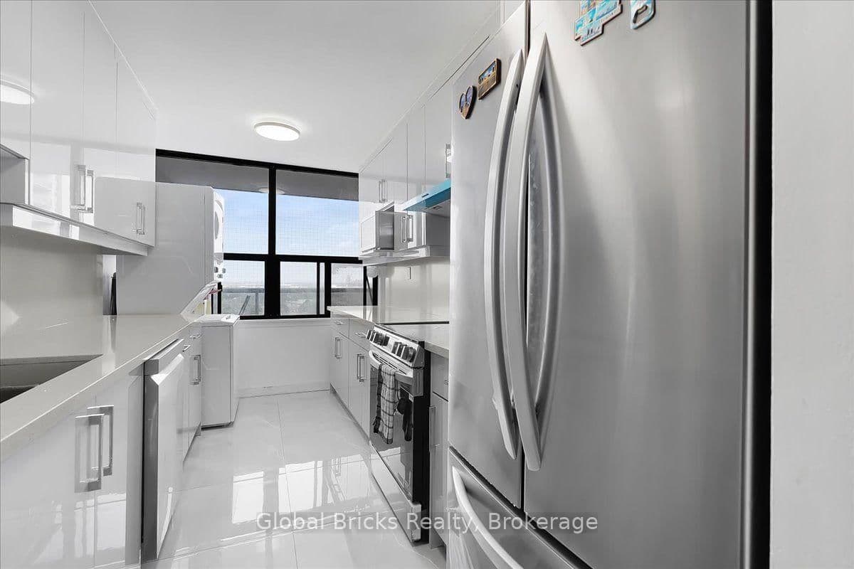 17 Knightsbridge Road, Unit 1103 thumbnail 9
