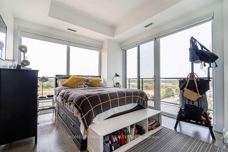 30 Shore Breeze Drive, Unit 1013 thumbnail 13