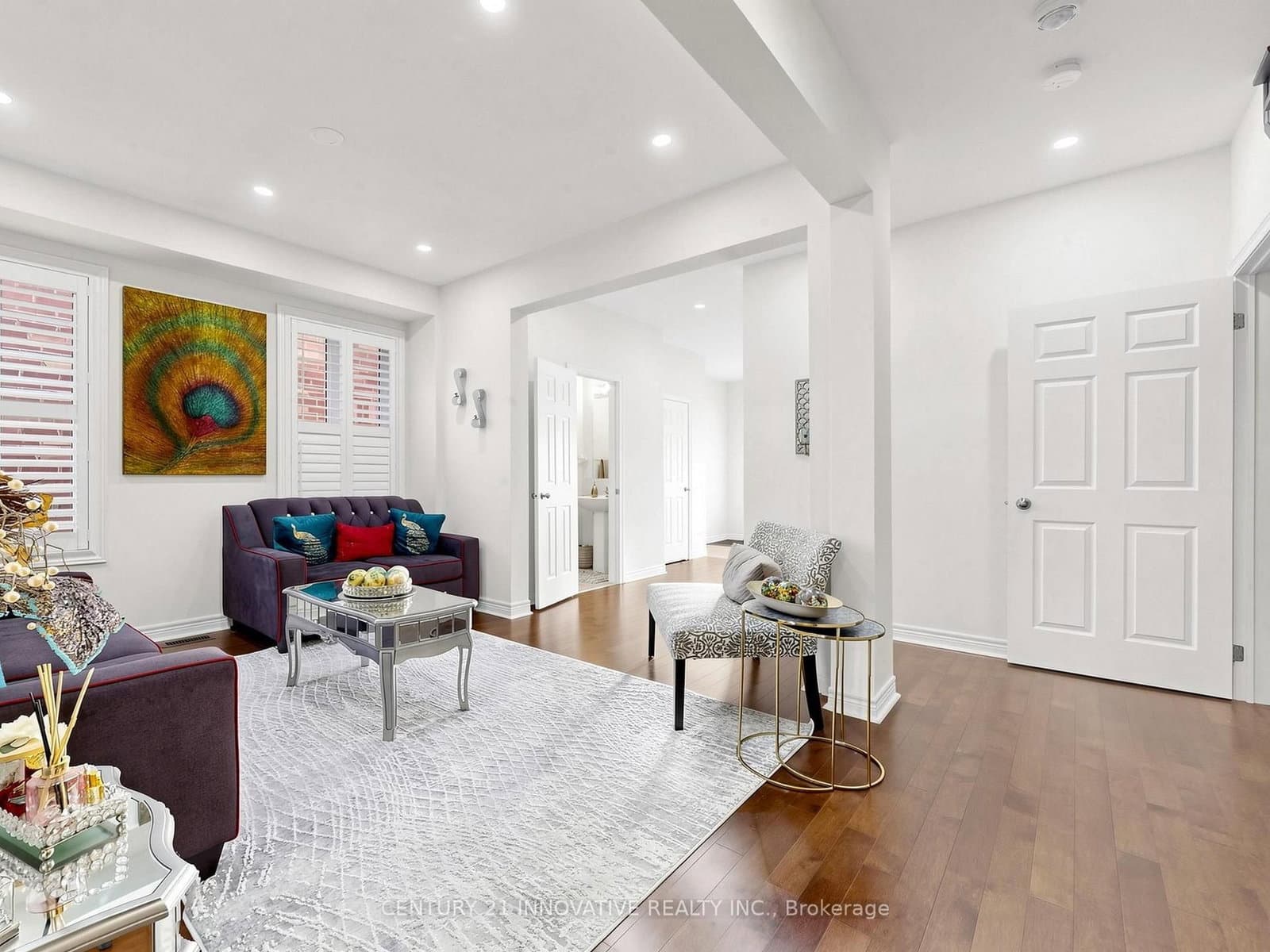 446 Bessborough Drive thumbnail 20