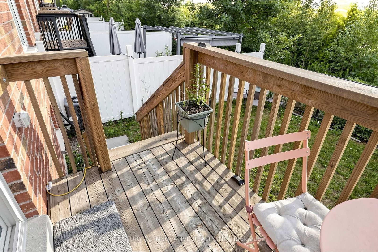 446 Bessborough Drive thumbnail 34