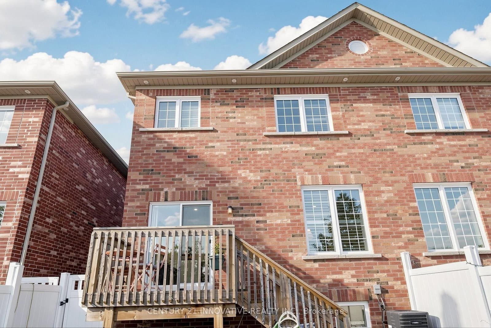 446 Bessborough Drive thumbnail 43