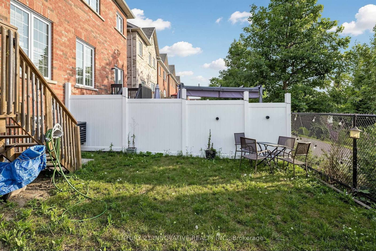 446 Bessborough Drive thumbnail 44