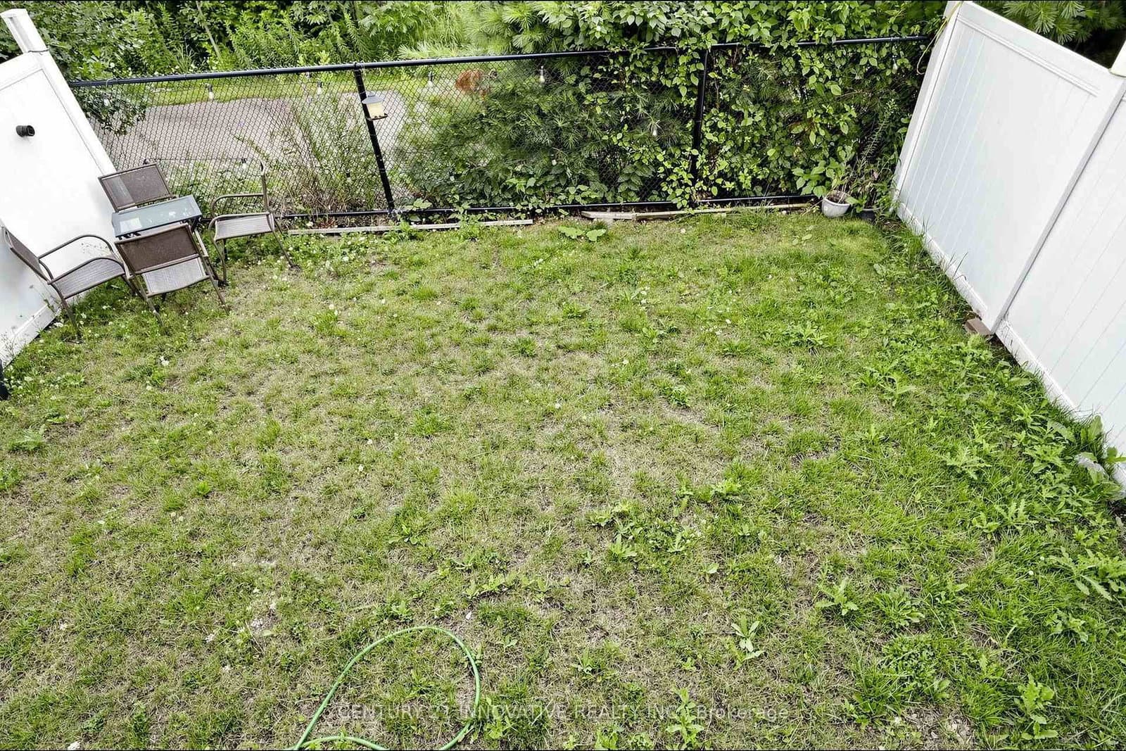 446 Bessborough Drive thumbnail 45