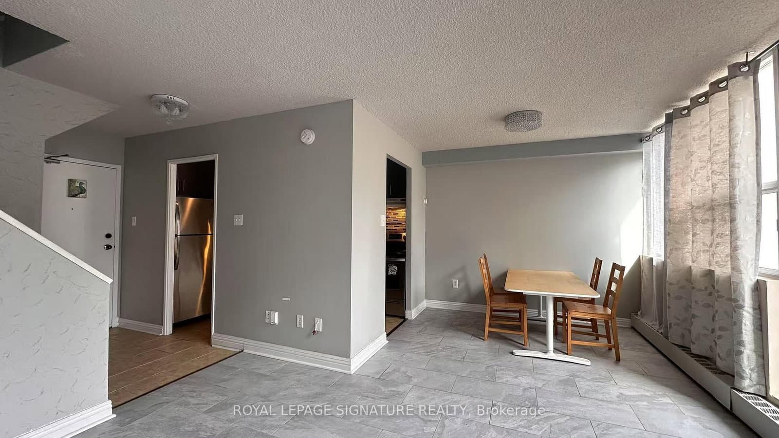 2121 Roche Court, Unit 109 thumbnail 13