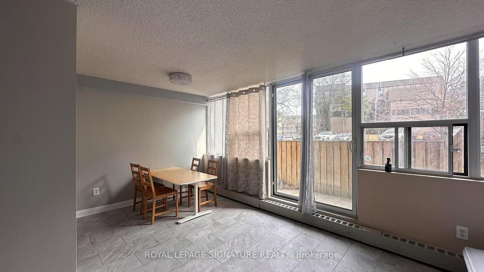 2121 Roche Court, Unit 109 thumbnail 14