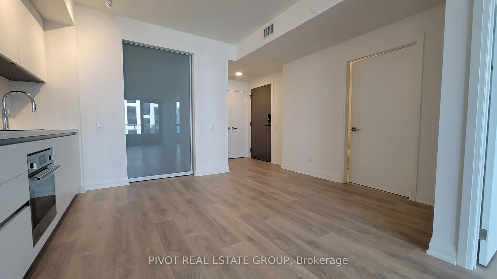 4015 The Exchange, Unit 2111 thumbnail 19