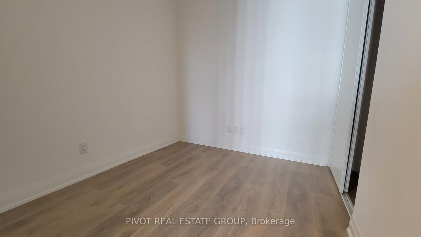 4015 The Exchange, Unit 2111 thumbnail 25