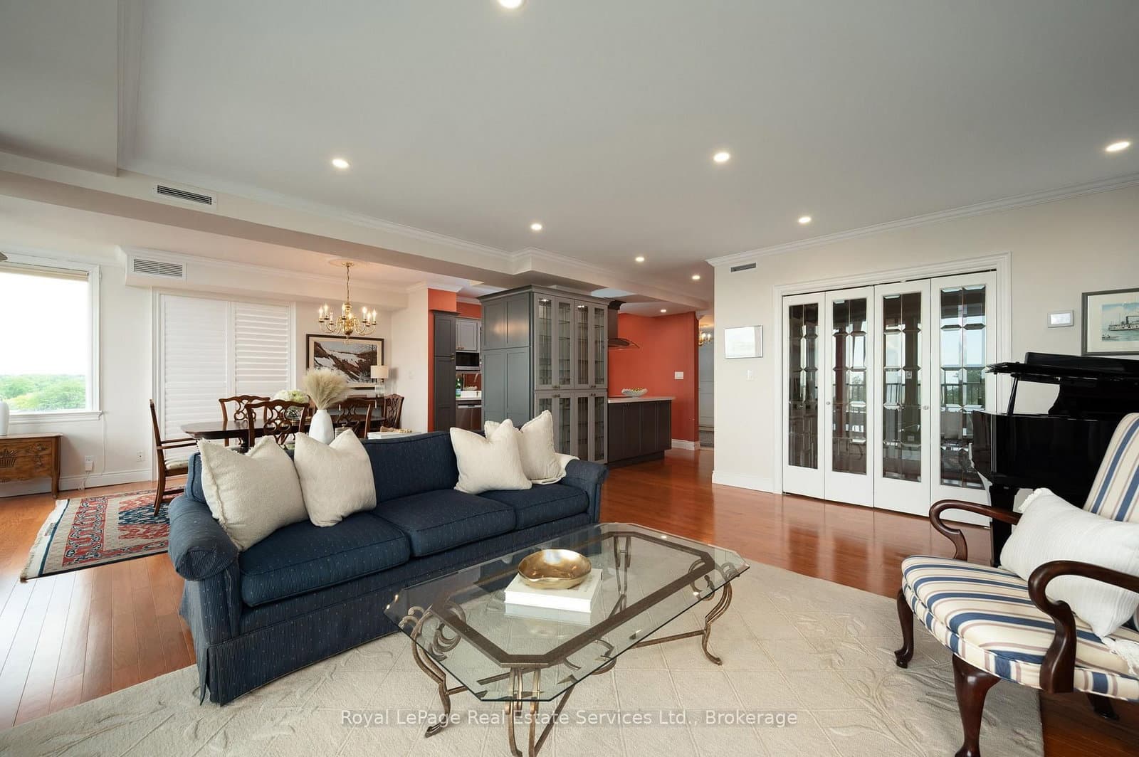 100 Lakeshore Road E, Unit 1105 thumbnail 14