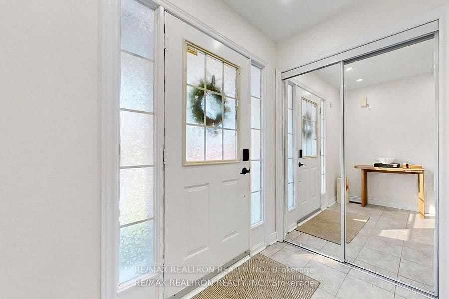 54 Panama Place thumbnail 15