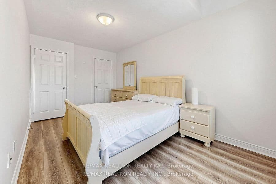 54 Panama Place thumbnail 29
