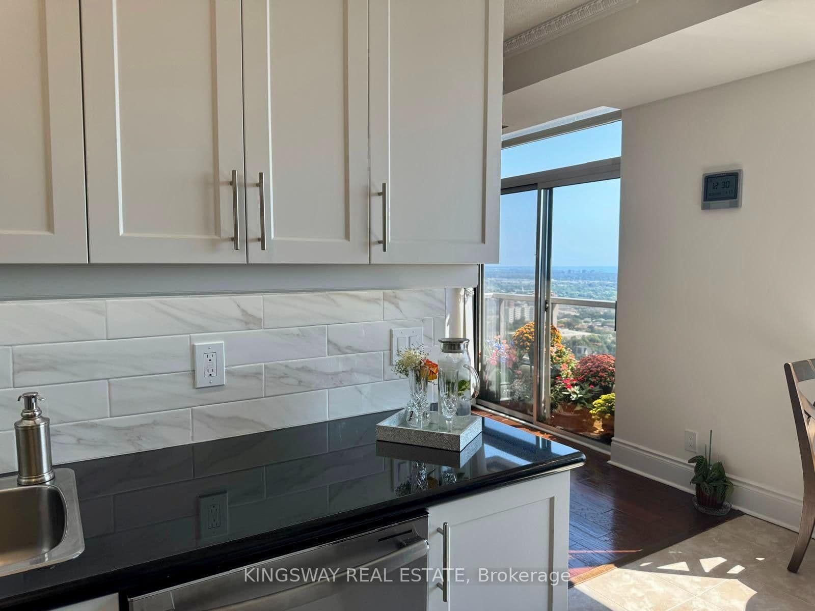 3880 Duke of York Boulevard, Unit 3009 thumbnail 8