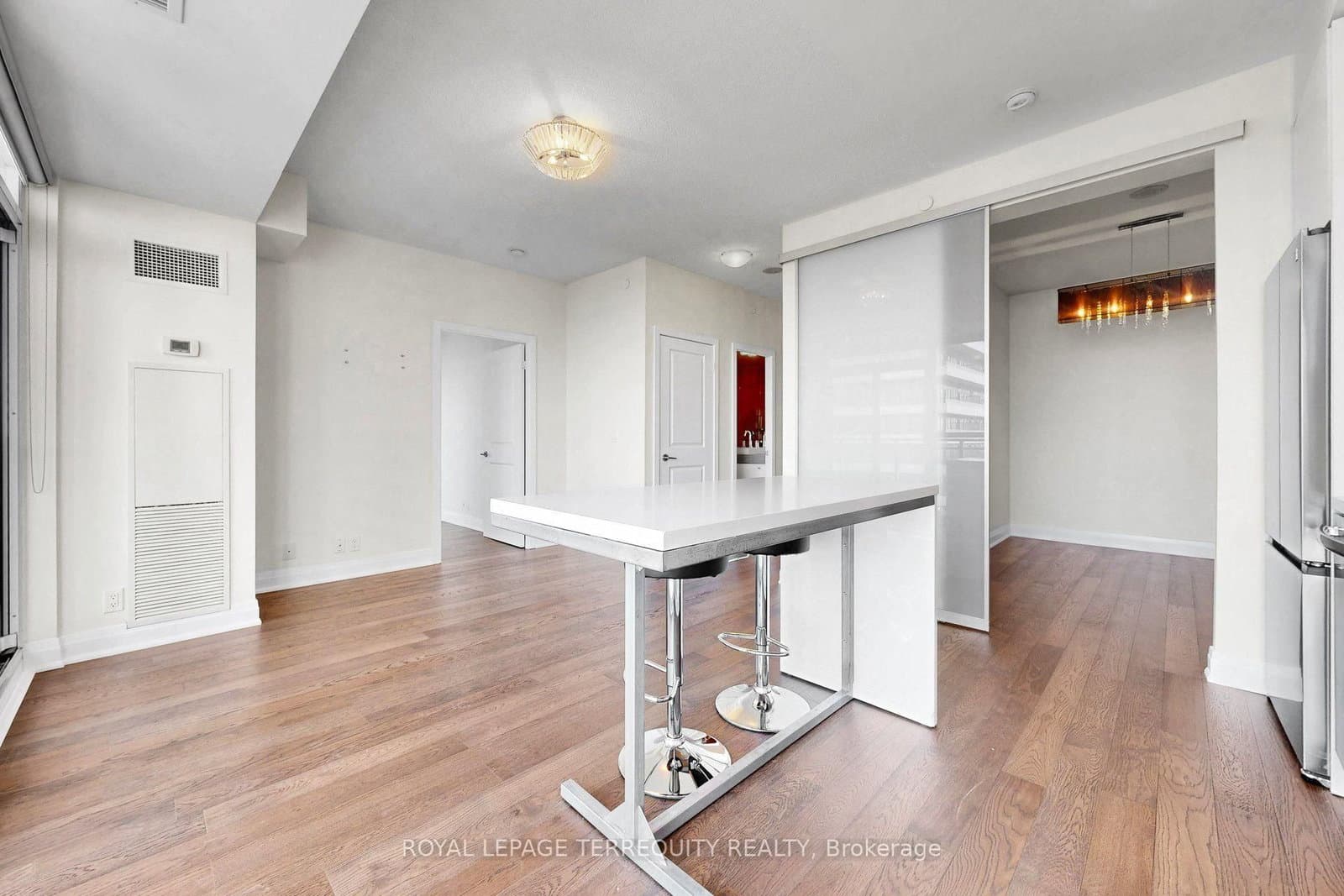 33 Shore Breeze Drive, Unit 3111 thumbnail 14